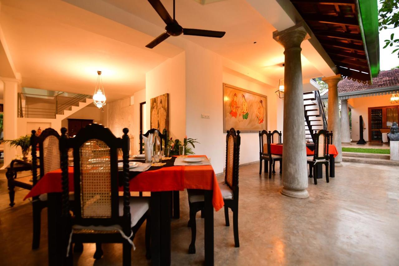 Tropical House - Jungleside Villa Hikkaduwa Exterior photo