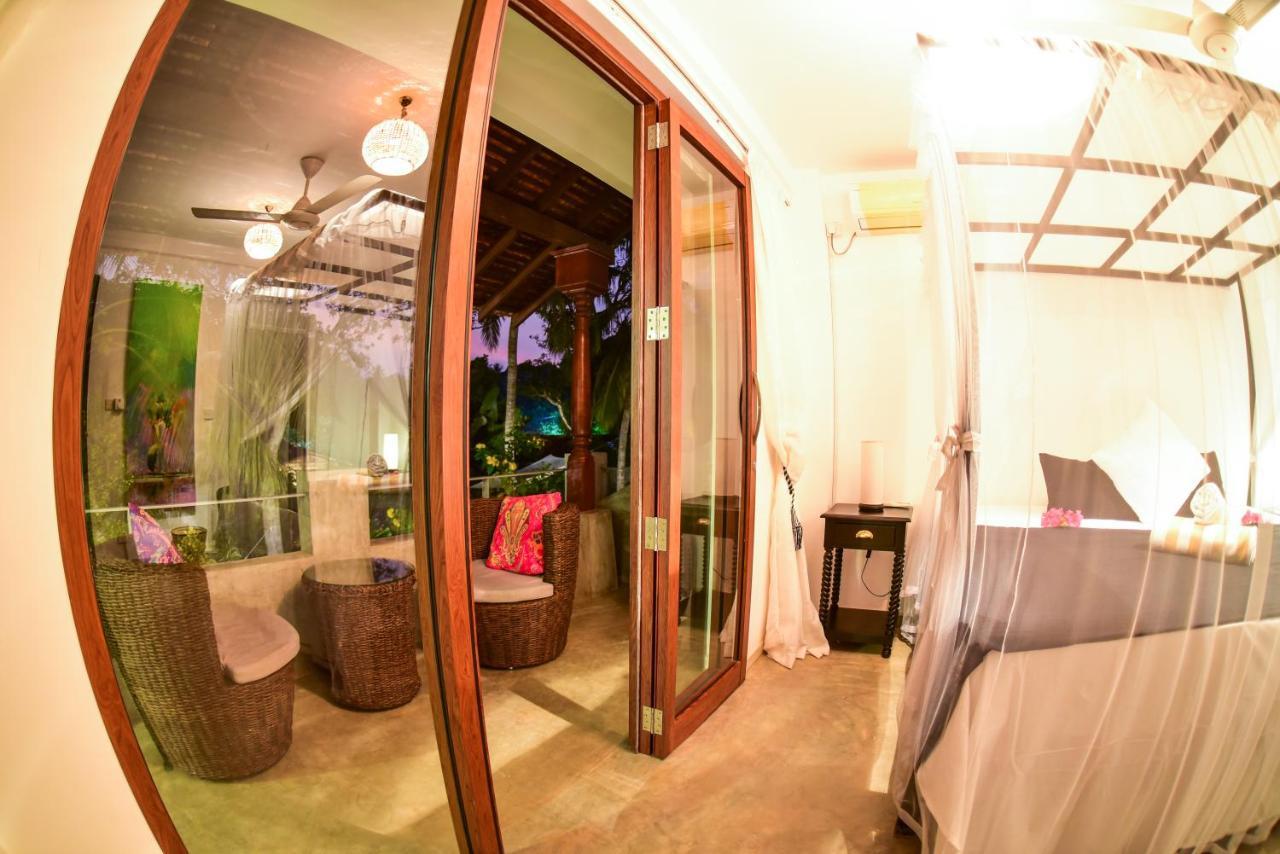 Tropical House - Jungleside Villa Hikkaduwa Exterior photo